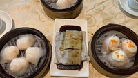 Tak banyak foto yang dibagikan pemeran Train to Busan ini di Instagram, namun ia sering mengunggah foto makanan. Menuliskan dimsum, Choi Woo Shik sepertinya penyuka har gao. Foto: Instagram dntlrdl