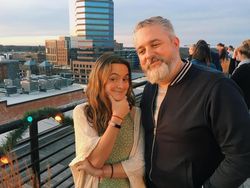 Ingat Gadis Cilik di Meme Disaster Girl? Begini Sosoknya Sekarang