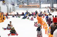 Akses Mudah Capai Trans Snow World Naik Kendaraan Umum