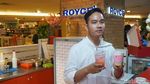 Gibran Rakabuming Buka Gerai Minuman Goola, Ini Keseruannya!