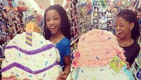 Yummmyy 😊😋🍡🍦🍧, tulis keduanya di Instagram. Meski bukan es krim sungguhan, mereka sepertinya tertarik makan nih! Foto: Instagram chloexhalle