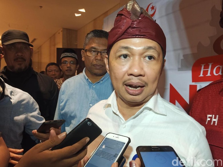 Anis Matta Buka Peluang Garbi Jadi Parpol: Insyaallah Tahun Depan Anis Matta Buka Peluang Garbi Jadi Parpol: Insyaallah Tahun Depan