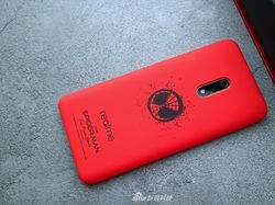 Penampilan Kece Realme X Edisi Spider-Man: Far From Home