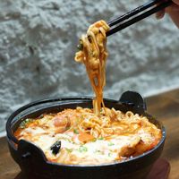 Mie Instan Makin Enak Jika Diberi Topping 5 Bahan Ini