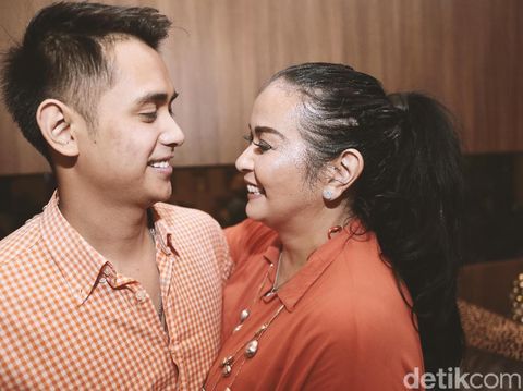 Cinta Datang dari Ajun Perwira 'Selamatkan' Jennifer dari Bule Brasil