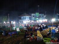 Liburan Ke Karimunjawa Jangan Lupa Cicip Seafood Segar di Alun-alun 