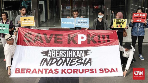 Di Balik Buru-buru Pembahasan RUU KPK dan Minerba