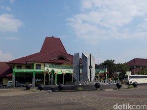 Embarkasi Solo Tahun Ini Berangkatkan 34.171 Jemaah Calon Haji