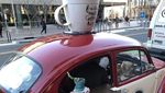 Super Kreatif! Ada Kafe di Dalam Mobil hingga Makan di Lubang WC