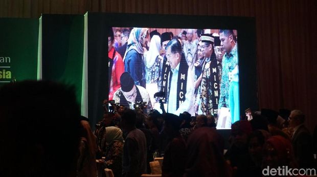 Halal Bihalal ICMI.