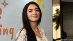 Angel Karamoy kok Bengong, Mikir Apa Ya?