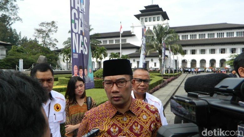 Jurus Ridwan Kamil Gaet Wisatawan Mancanegera ke Pangandaran Jurus Ridwan Kamil Gaet Wisatawan Mancanegera ke Pangandaran