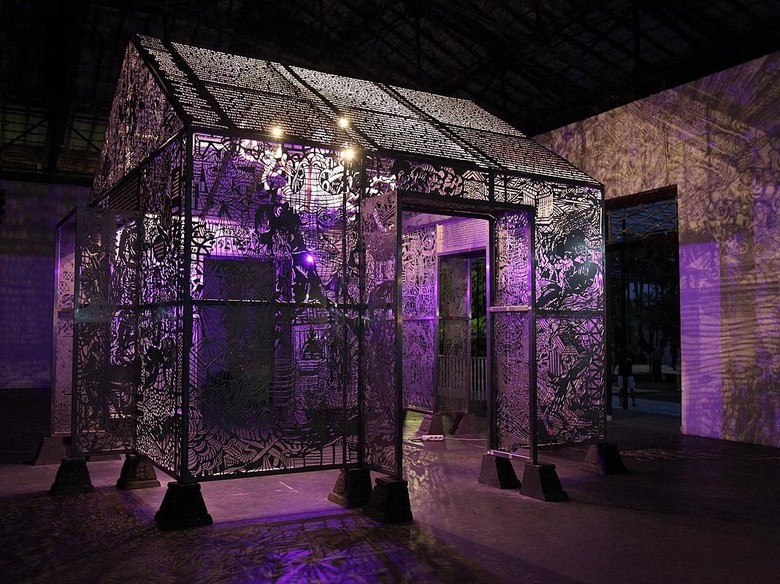 Karya seni Entang Wiharso Temple of hope Door to Nirvana | 2018-2019 Foto: Black Goat Studios/ Istimewa Karya seni Entang Wiharso Temple of hope Door to Nirvana | 2018-2019 Foto: Black Goat Studios/ Istimewa
