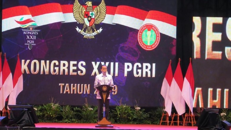 Jokowi Minta Guru Inovasi: Ruang Kelas Bukan Satu-satunya Tempat Belajar Jokowi Minta Guru Inovasi: Ruang Kelas Bukan Satu-satunya Tempat Belajar