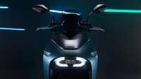 EC-05 merupakan motor listrik kelima yang diluncurkan Yamaha Motor secara global. Sebelumnya, sudah ada Passol pada 2002, EC-02 pada 2005, EC-03 pada 2010, dan E-Vino pada 2014. Istimewa/Yamaha.
