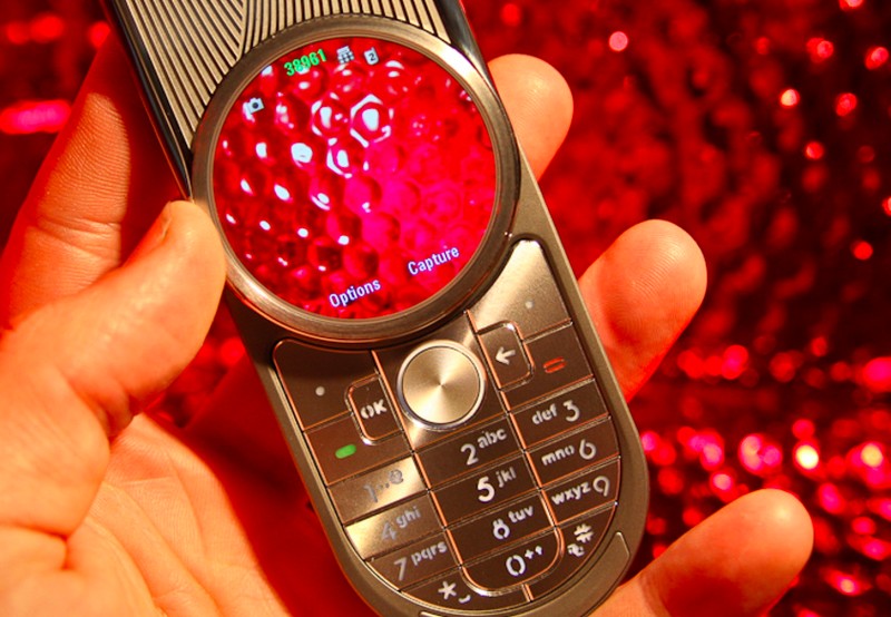 Motorola Aura