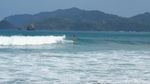 Foto: Serunya Lomba Surfing di Pantai Pulau Merah Banyuwangi