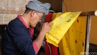 Kelompok tenun Putrimas terdiri dari 52 orang yang mayoritas merupakan warga sekitar. Kelompok ini terbagi menjadi unit produksi, pemotifan songket pemasaran dan unit penganian benang.