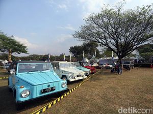 Surga Pencinta Otomotif, Mobil dan Motor Jadul Ikut Nimbrung