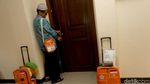 Calon Jamaah Haji Mulai Masuki Asrama Haji Pondok Gede