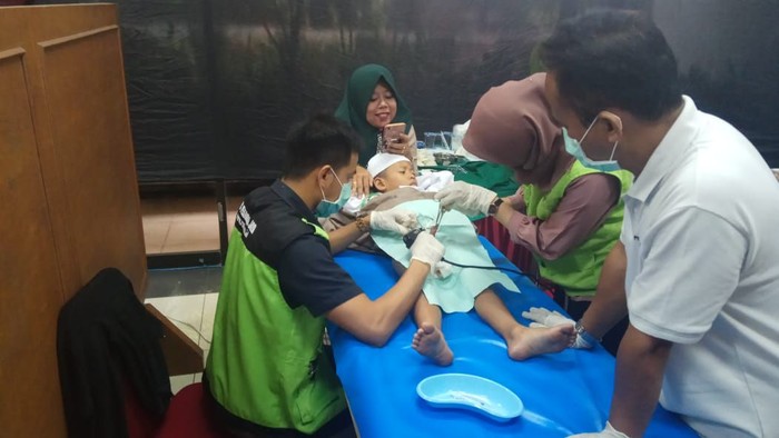 Jelang Masuk Sekolah, Pertamina Gelar Khitanan Massal di Jakarta