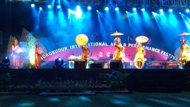 Meriahnya Borobudur International Arts and Performance Festival 2019