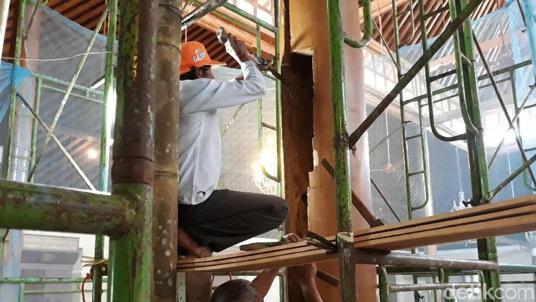 Ternyata Tiang Masjid Agung Surakarta Rusak karena Salah Teknik Renovasi Ternyata Tiang Masjid Agung Surakarta Rusak karena Salah Teknik Renovasi