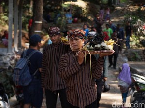 Tumpah Ruah Makanan Tradisional dalam Pesta Gecok Kambing di Ungaran