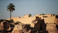 Penampakan reruntuhan bangunan sisa-sisa peninggalan kota kuno Babilonia di kawasan Mesopotamia, Irak. Thaier Al-Sudani/Reuters.