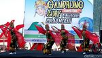Foto: Serunya Lomba Surfing di Pantai Pulau Merah Banyuwangi