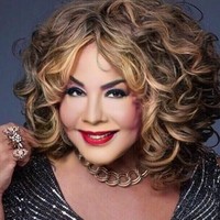 Transgender bernama Rajee Narinesingh menjadi korban suntik filler palsu. Bukannya tampil lebih cantik, ia malah mengalami kerusakan wajah.  Foto: dok. Instagram, Botched E! Foto: dok. Instagram, Botched E!