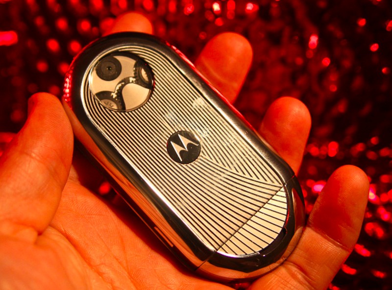 Motorola Aura