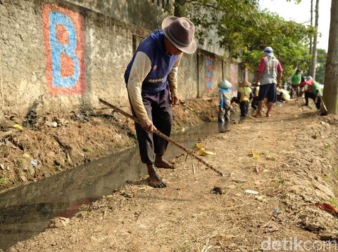Kalagumarang, Cara Petani Karawang Basmi Tikus Sebelum Musim Tanam