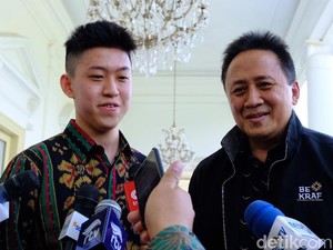 Rich Brian Bahas Album Hingga Diajak Lihat Kambing Peliharaan Jokowi