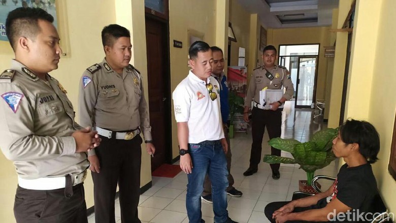 Sopir Truk Ditetapkan Jadi Tersangka Kecelakaan di Baluran Sopir Truk Ditetapkan Jadi Tersangka Kecelakaan di Baluran