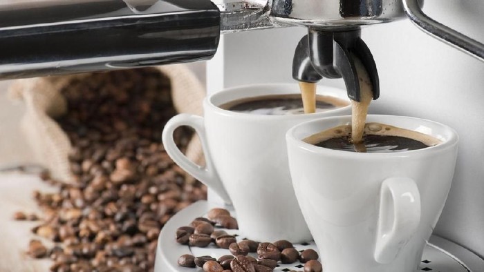 kopi panas dan kopi dingin