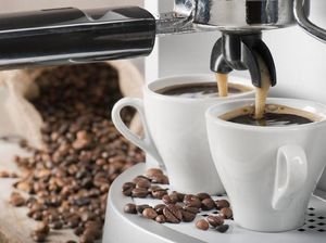 Kopi Panas Atau Kopi Dingin? Keduanya Punya Khasiat Sehat