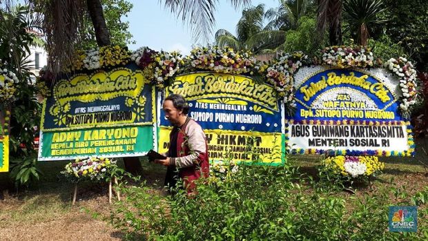 Sutopo di Mata Para Pewarta: Tak Kenal Lelah & Tiada Duanya