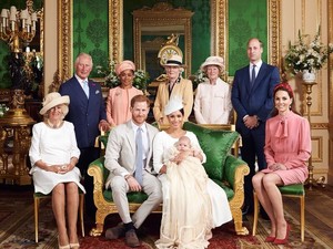 William-Kate Dinilai Canggung di Pembaptisan Putra Harry-Meghan Markle