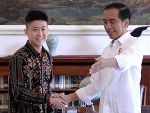 Momen Rich Brian Diperlihatkan Kambing dan Domba Milik Jokowi