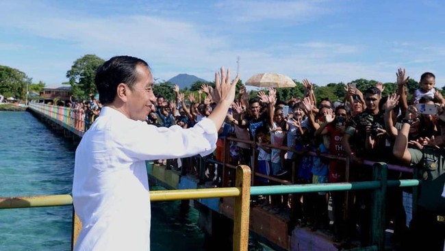 Jokowi Tegur Rini dan Jonan soal Impor Migas, Tiket Pesawat Murah