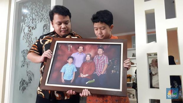 Mengenang Sang Ayah, Begini Cerita Haru Putra Sulung Sutopo
