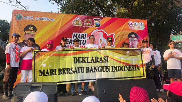 Senam Bareng, Polisi Ajak Warga Ponorogo Kompak Jaga Situasi Kondusif