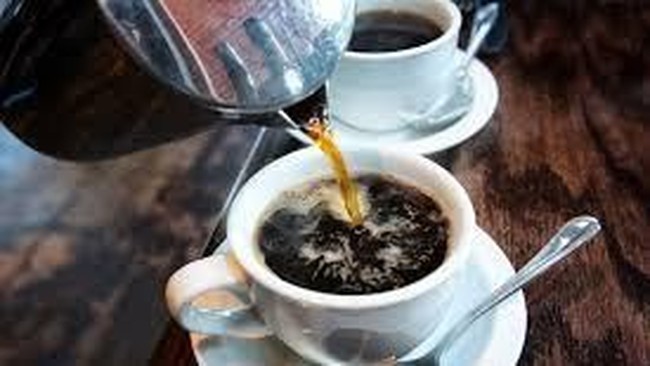 Manfaat Minum Kopi Tanpa Gula hingga Mukbang Bareng Kuli Bangunan