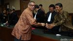 Ekspresi Sofyan Basir Saat Eksepsinya Ditolak Hakim