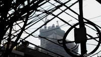 Di masa mendatang atau tepatnya pada tahun 2025, Jakarta akan memiliki gedung dengan tinggi 638 meter yakni Signature Tower Jakarta.