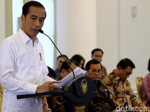 Jokowi Tegur Rini dan Jonan soal Impor Migas, Tiket Pesawat Murah