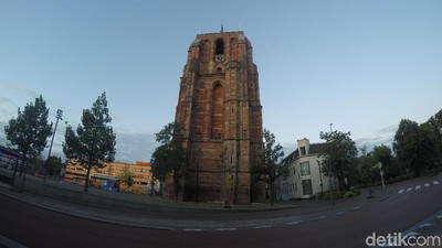 Foto: De Oldehove, Menara Miring Belanda