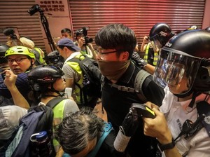 Polisi Hong Kong Tangkap 6 Orang dalam Unjuk Rasa Terbaru