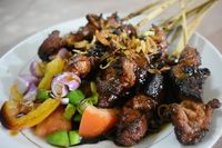 7 Cara Bikin Sate Kambing Empuk dan Enak, Kamu Bisa Coba!